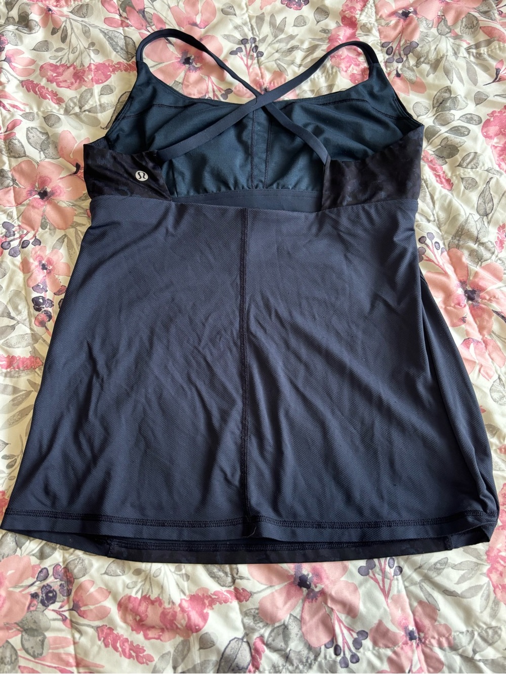 🎁Lululemon Navy Cross-Back Tank